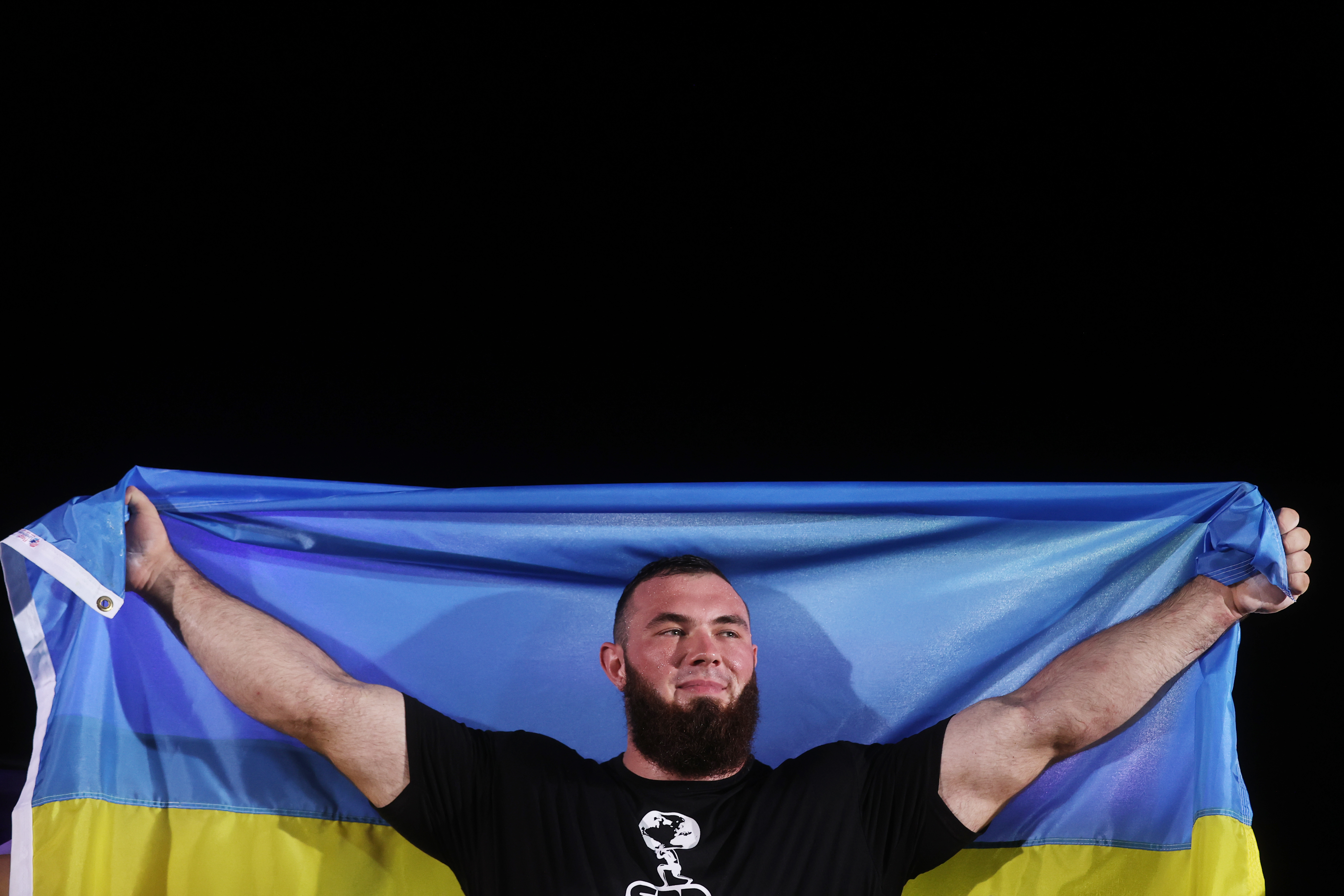 Бір уақытта екі сиқыр порно